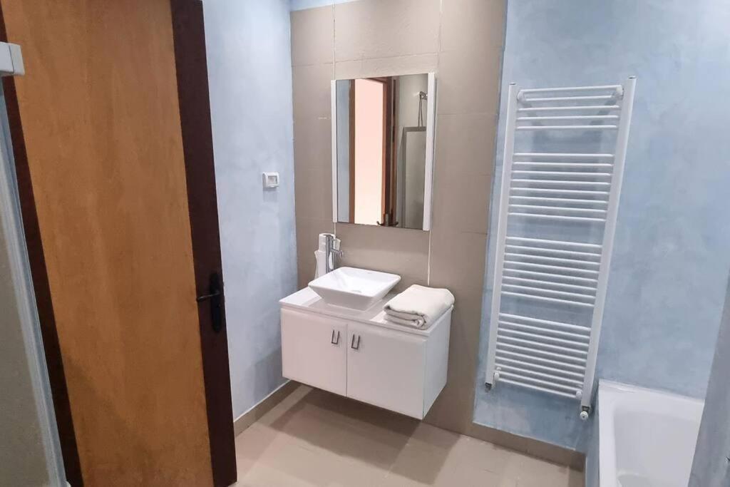 Villa Des Lotophages Aghir Ngoại thất bức ảnh